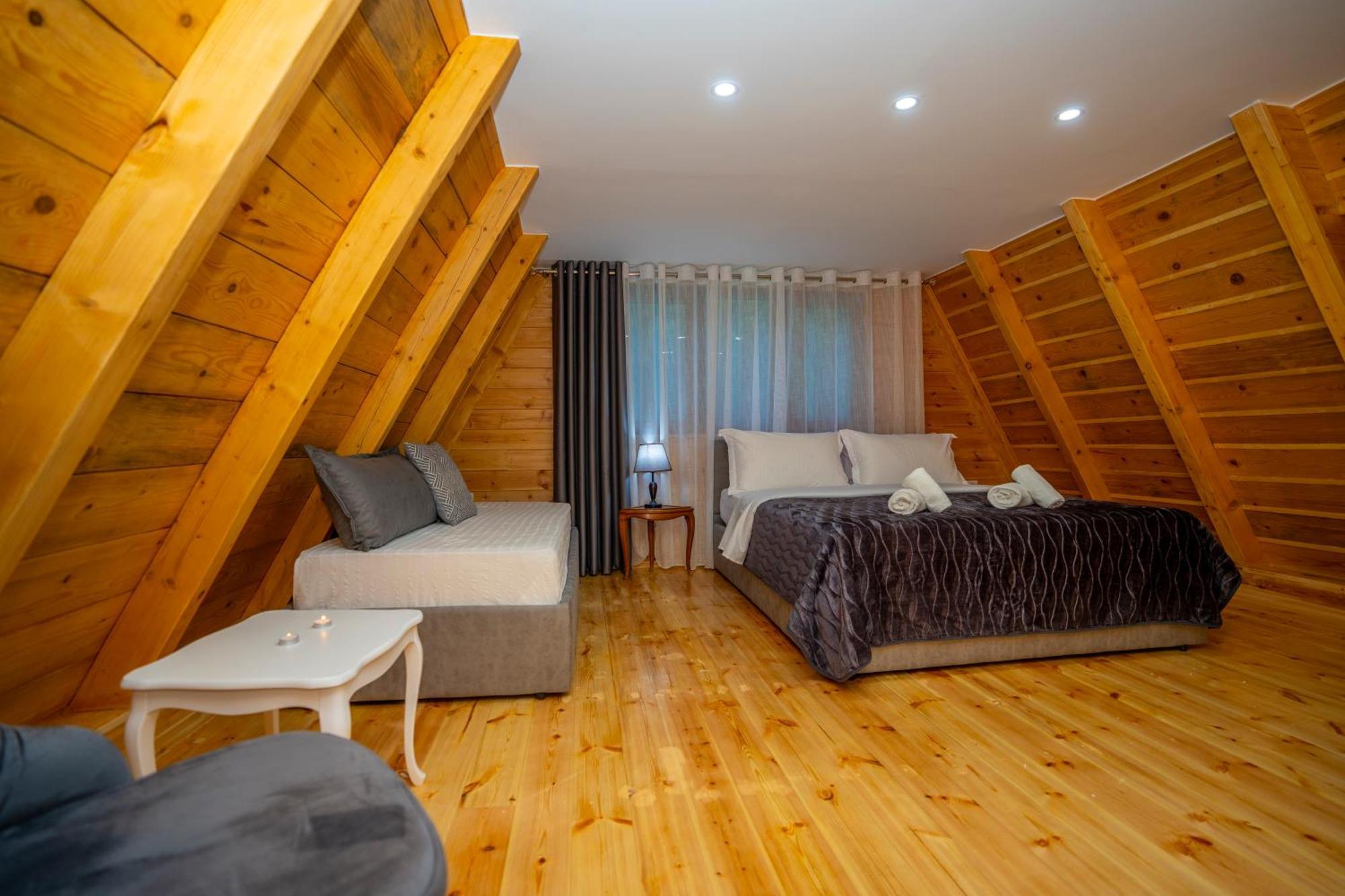 Villa PrelaТет Екстериор снимка