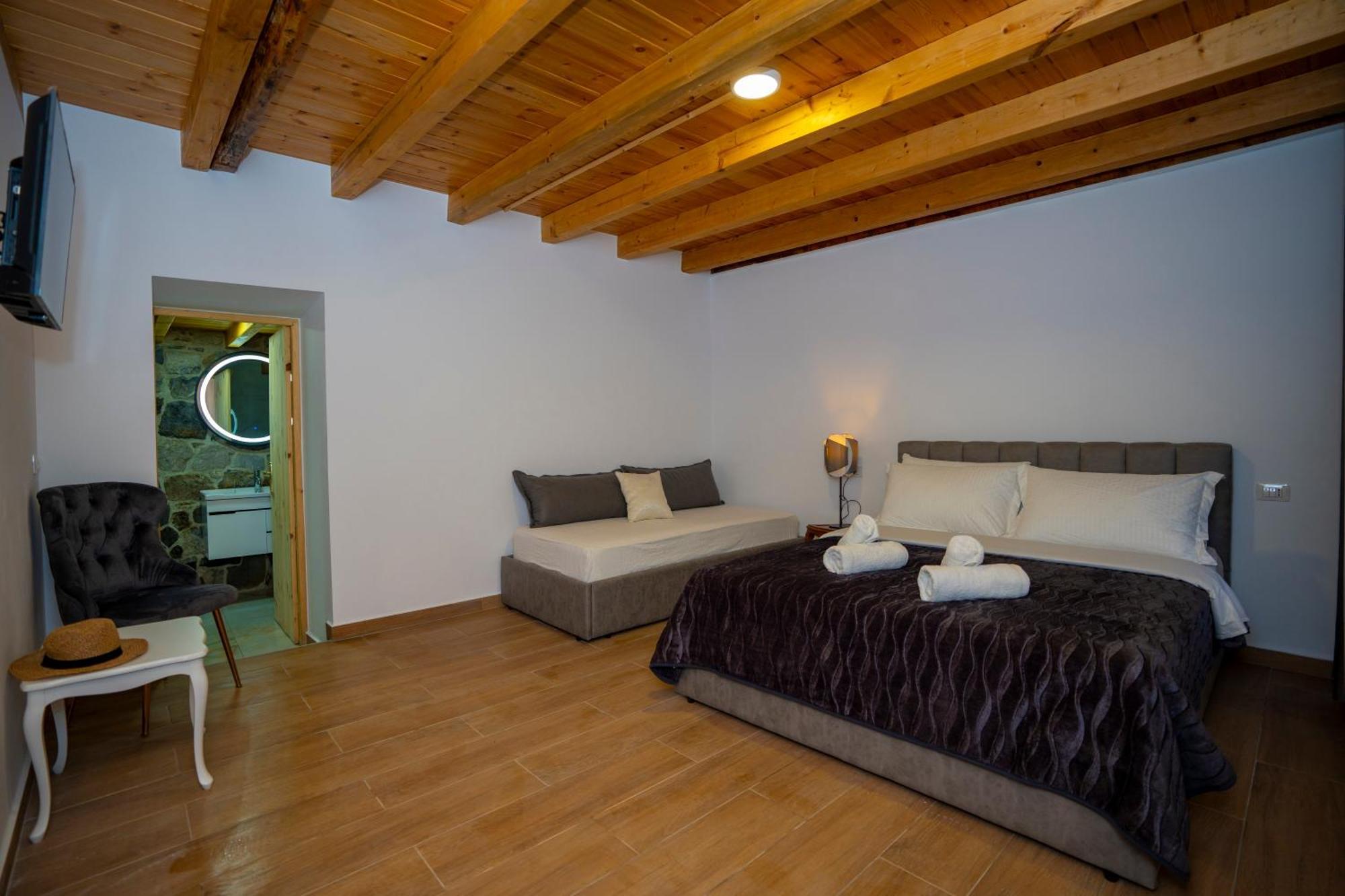 Villa PrelaТет Екстериор снимка