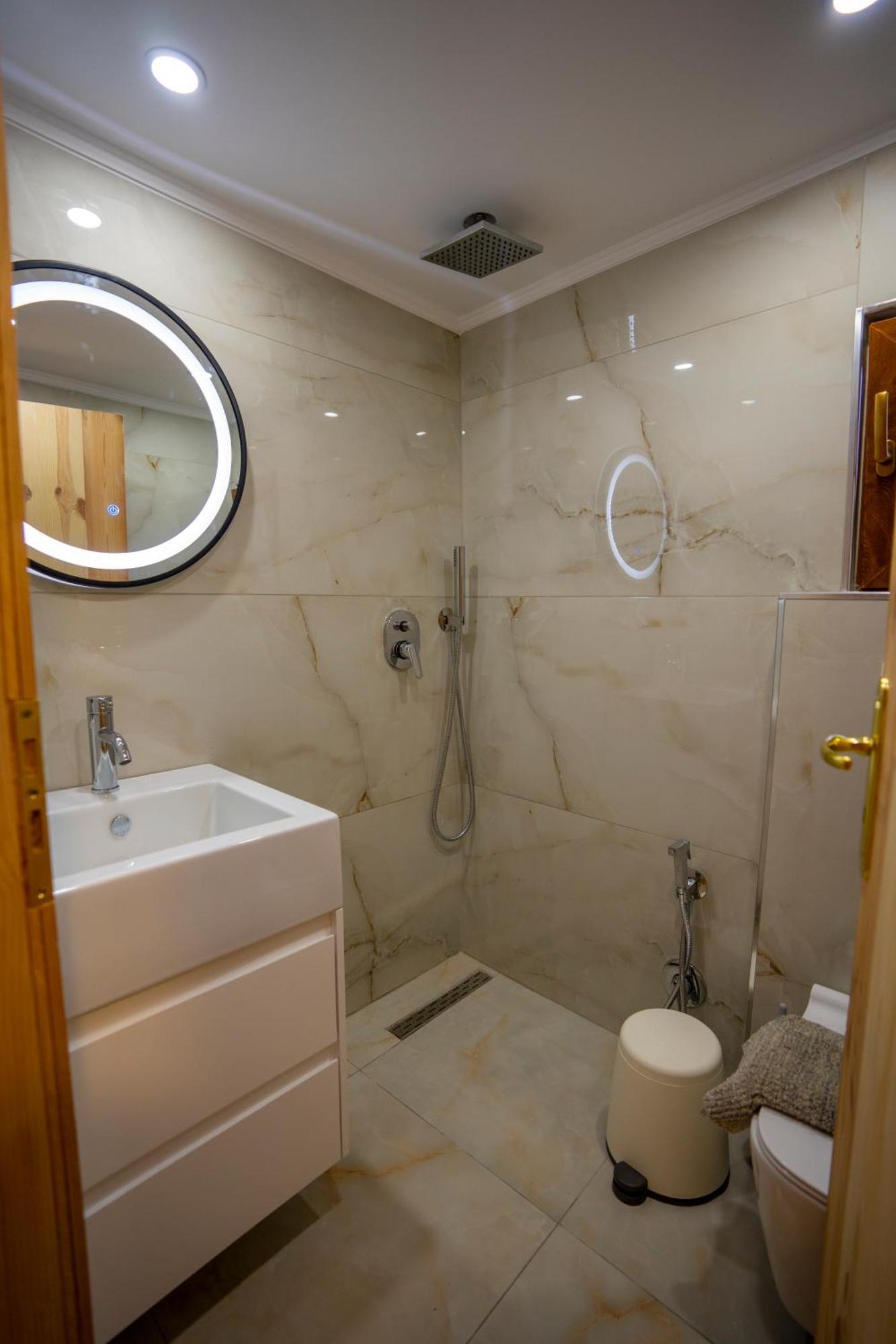 Villa PrelaТет Екстериор снимка