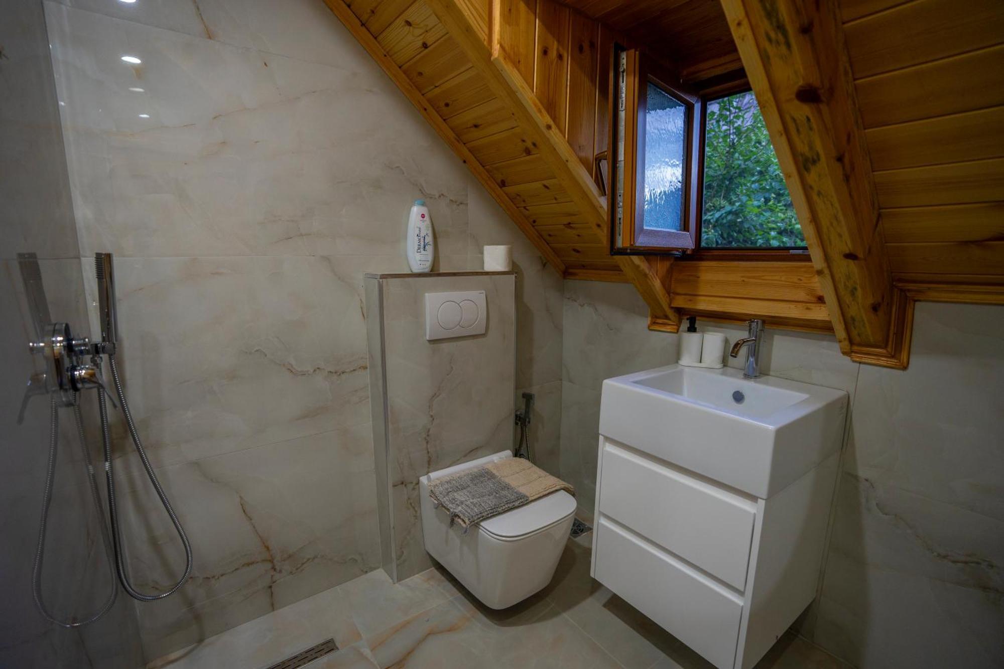 Villa PrelaТет Екстериор снимка