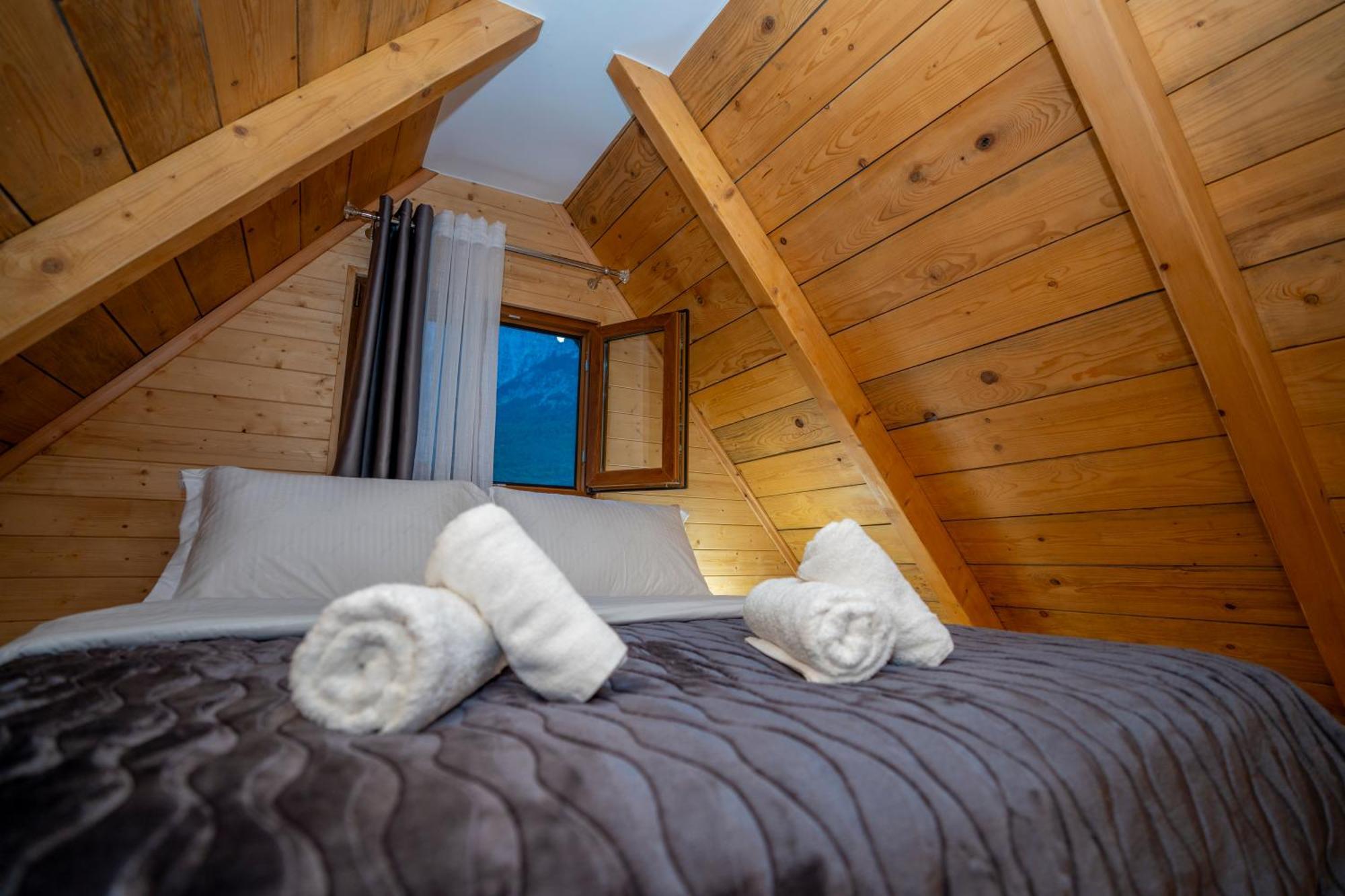 Villa PrelaТет Екстериор снимка